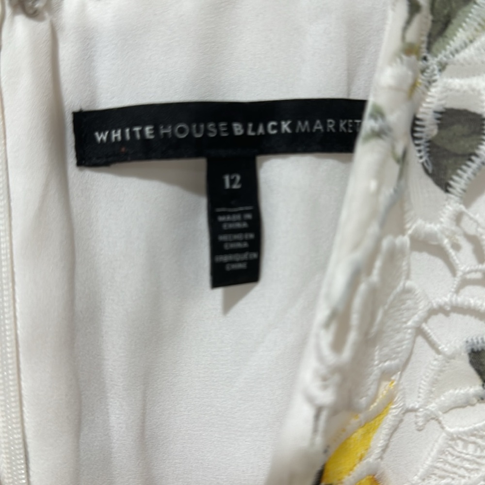 White house black market lemon print Lace peplum top Size 12 - Picture 6 of 10